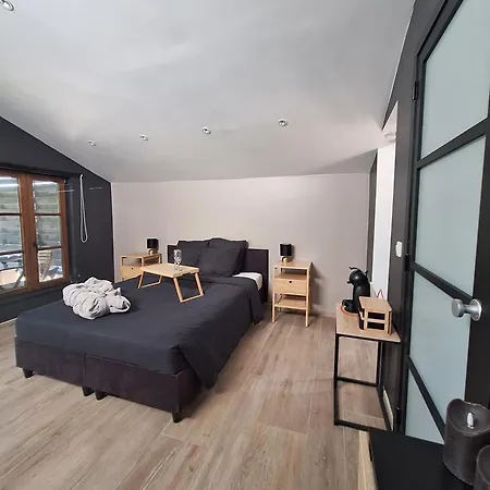 Des Binames Apartment Profondeville